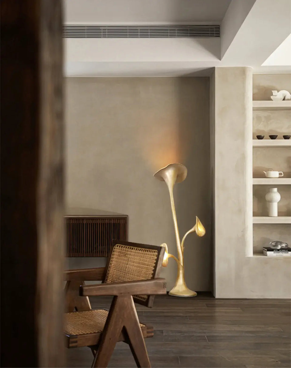 Decorative Petunia Floor Lamp