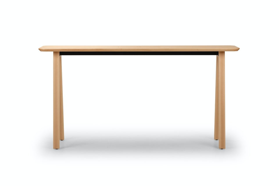 E-Quo High Table