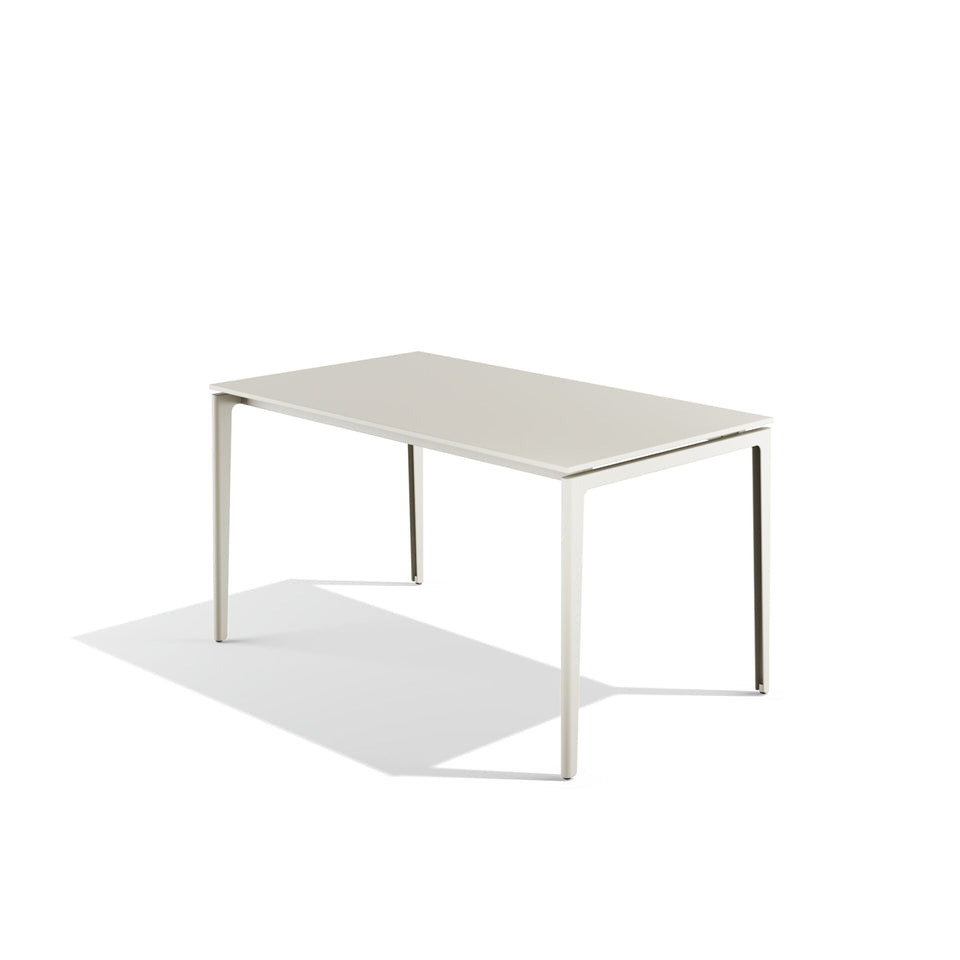 Gao Rectangular Table 140