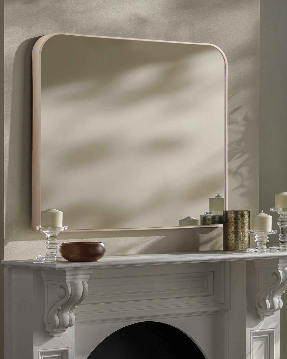 Grimisuat Dark Red Mirror