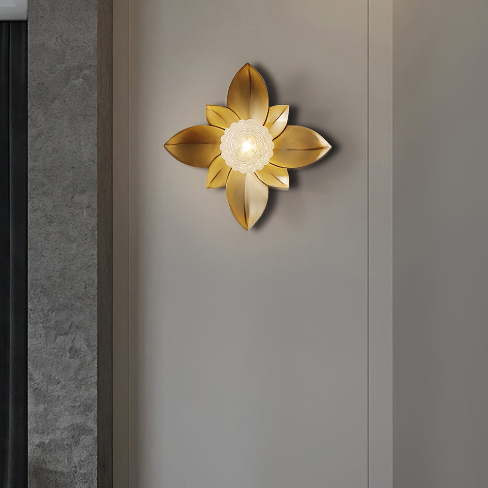 Gigi Wall Lamp