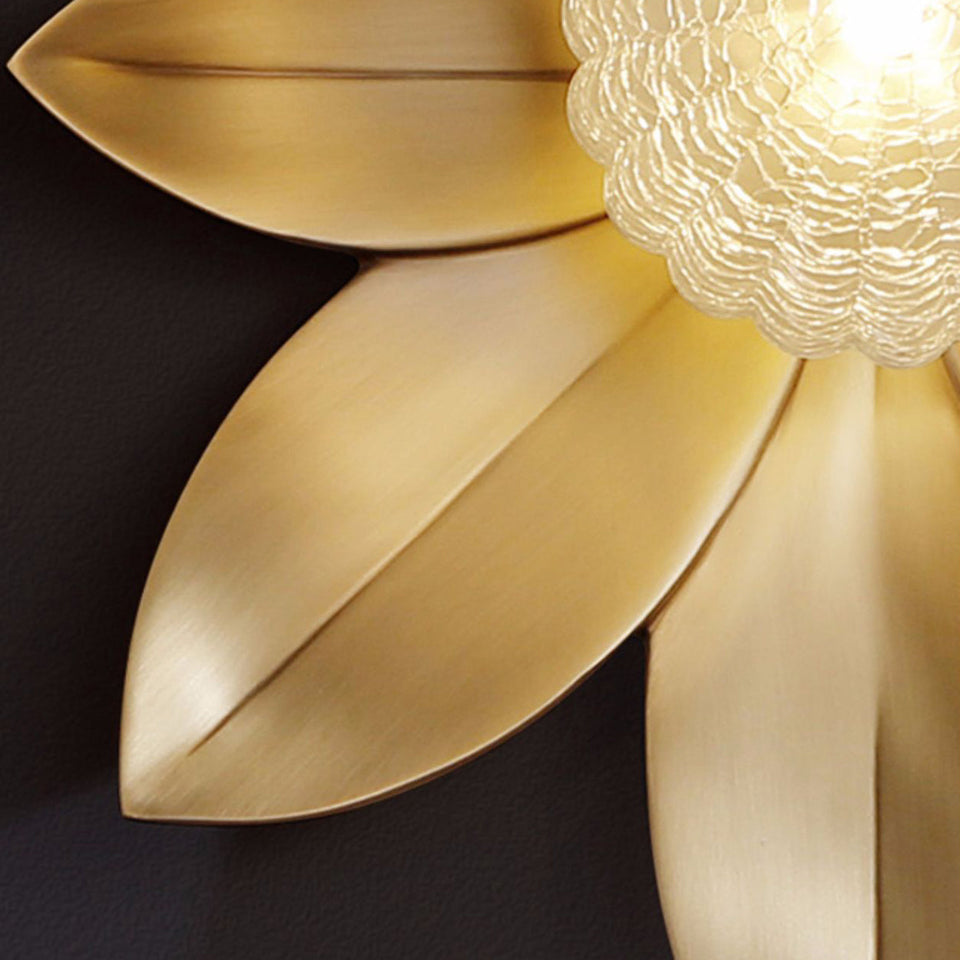 Gigi Wall Lamp