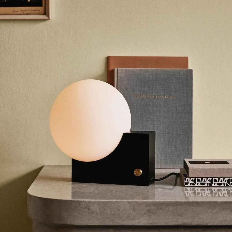 Journey SHY1 Glass Table Lamp