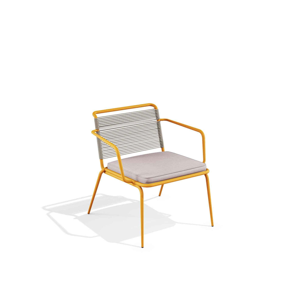 Kissi Lounge Chair