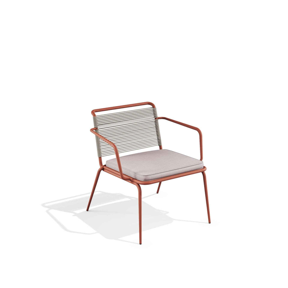 Kissi Lounge Chair