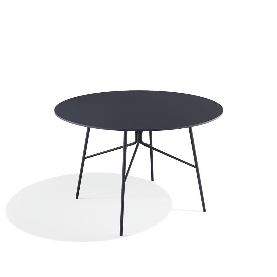 outdoor table - front view