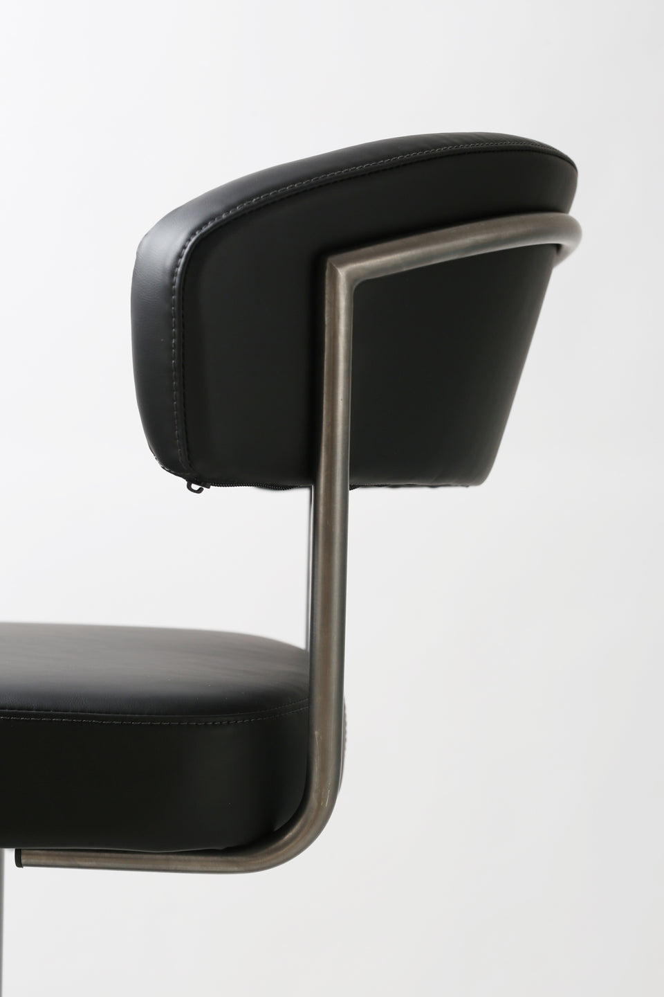 K C218A-930 Black Barstool