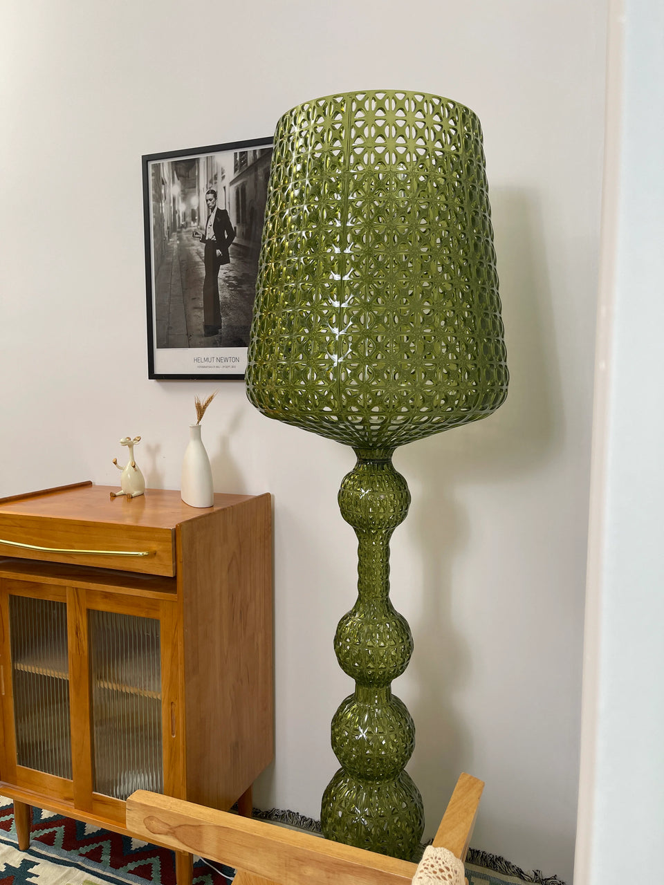Simple Kabuki Acrylic Floor Lamp