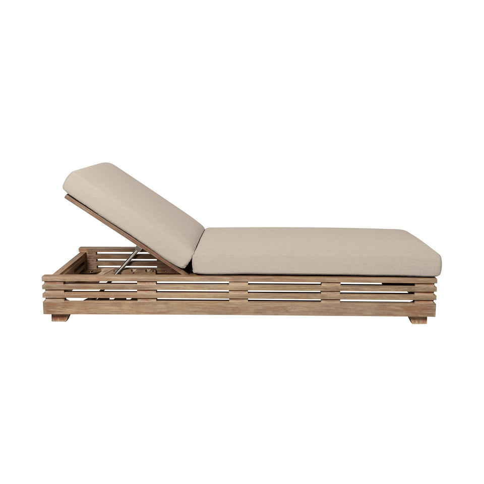 Vivid Outdoor Chaise Lounge Chair