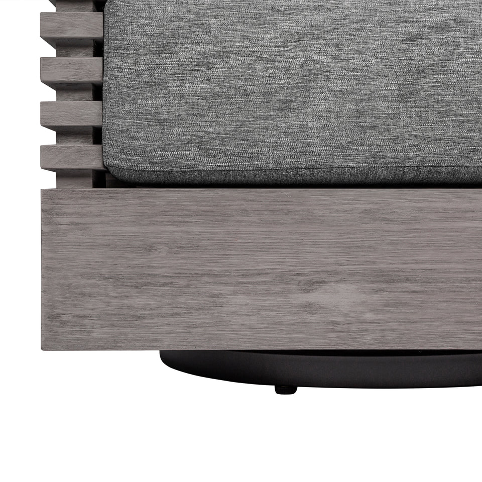 Vivid Swivel Outdoor Chair