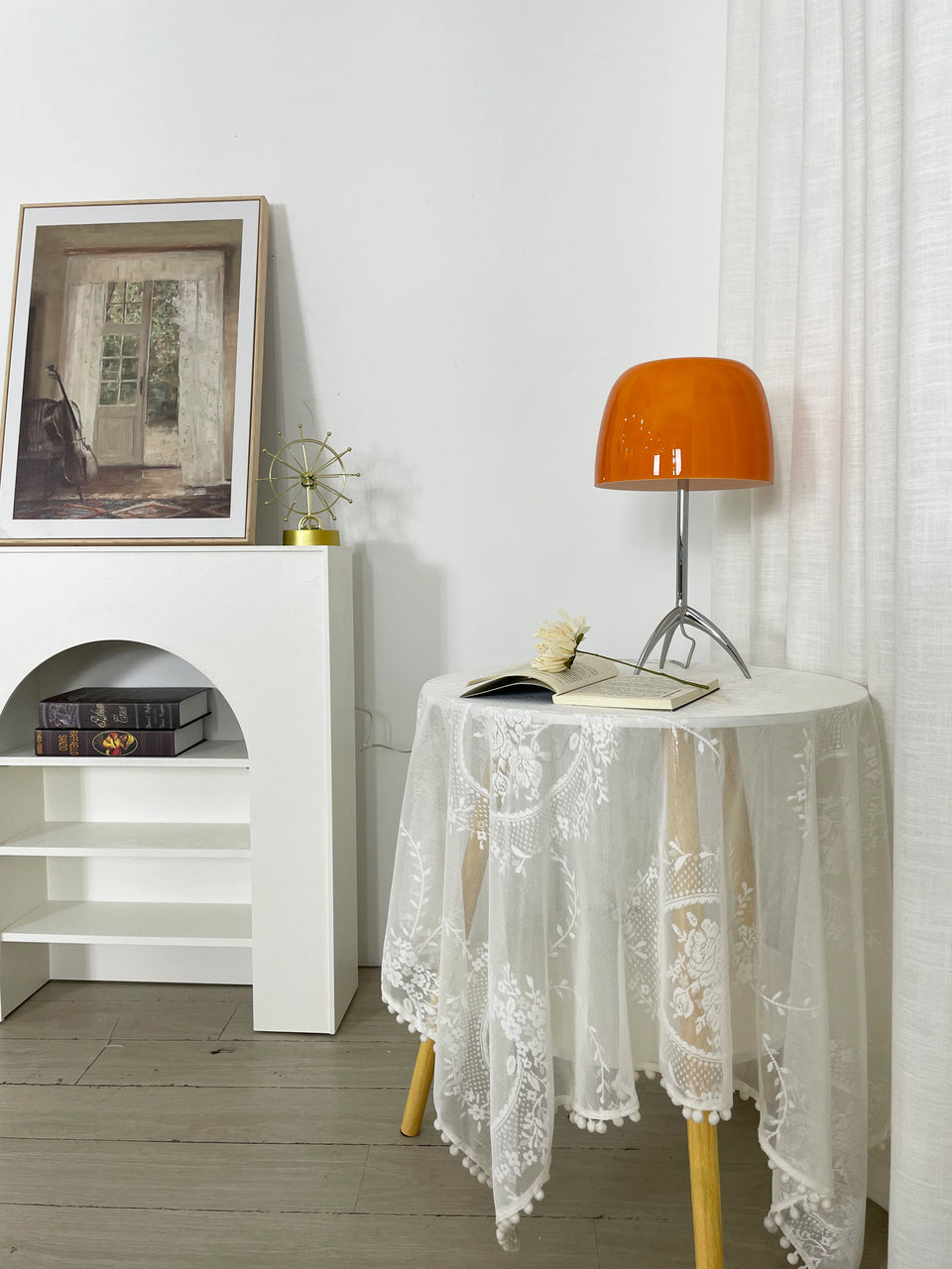 Lumiere Glass Table Lamp