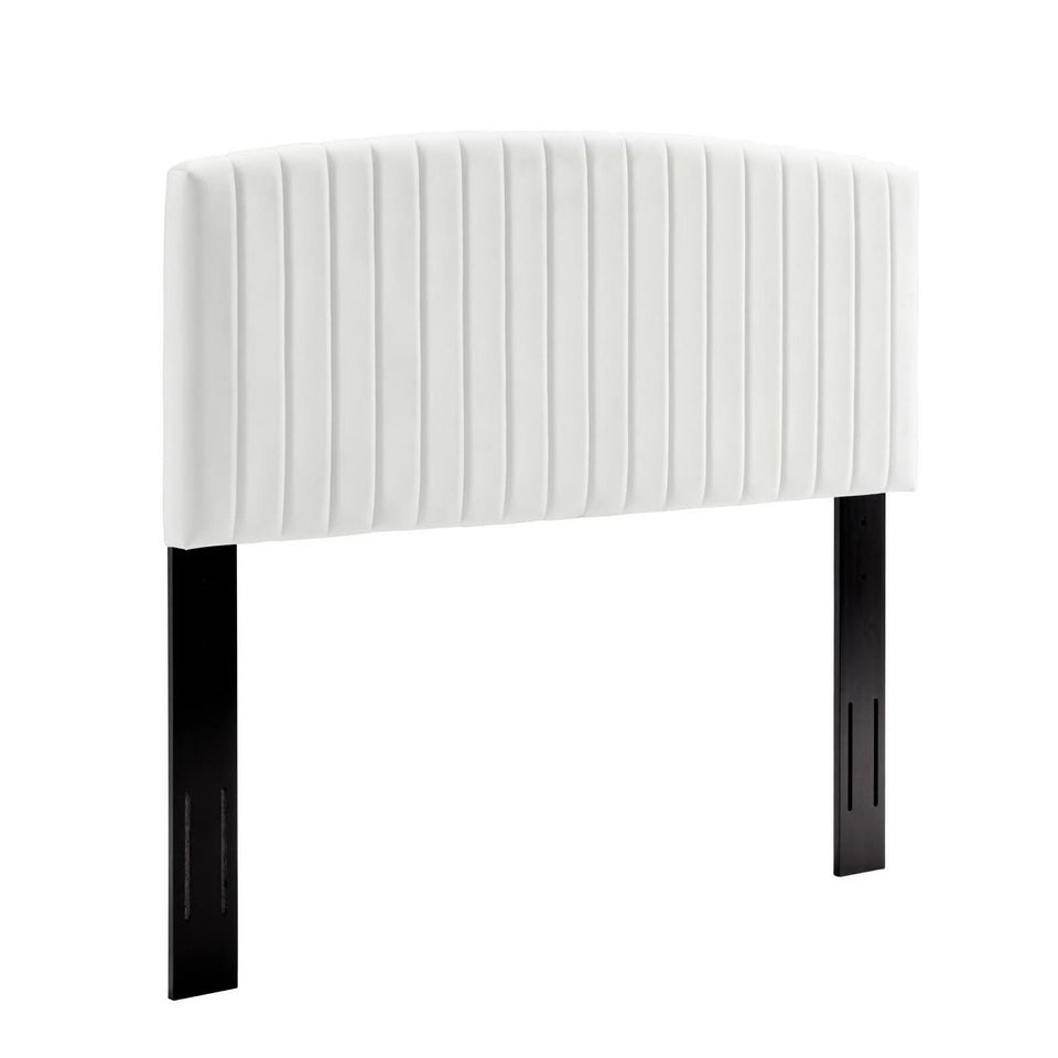 Alessi Tapered Wood Leg Performance Velvet Queen Platform Bed by Modway