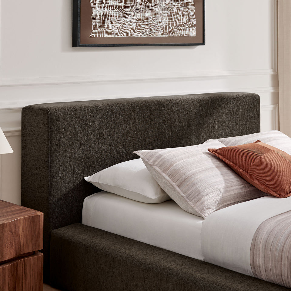 Luma Chenille Upholstered Queen Platform Bed Frame by Modway