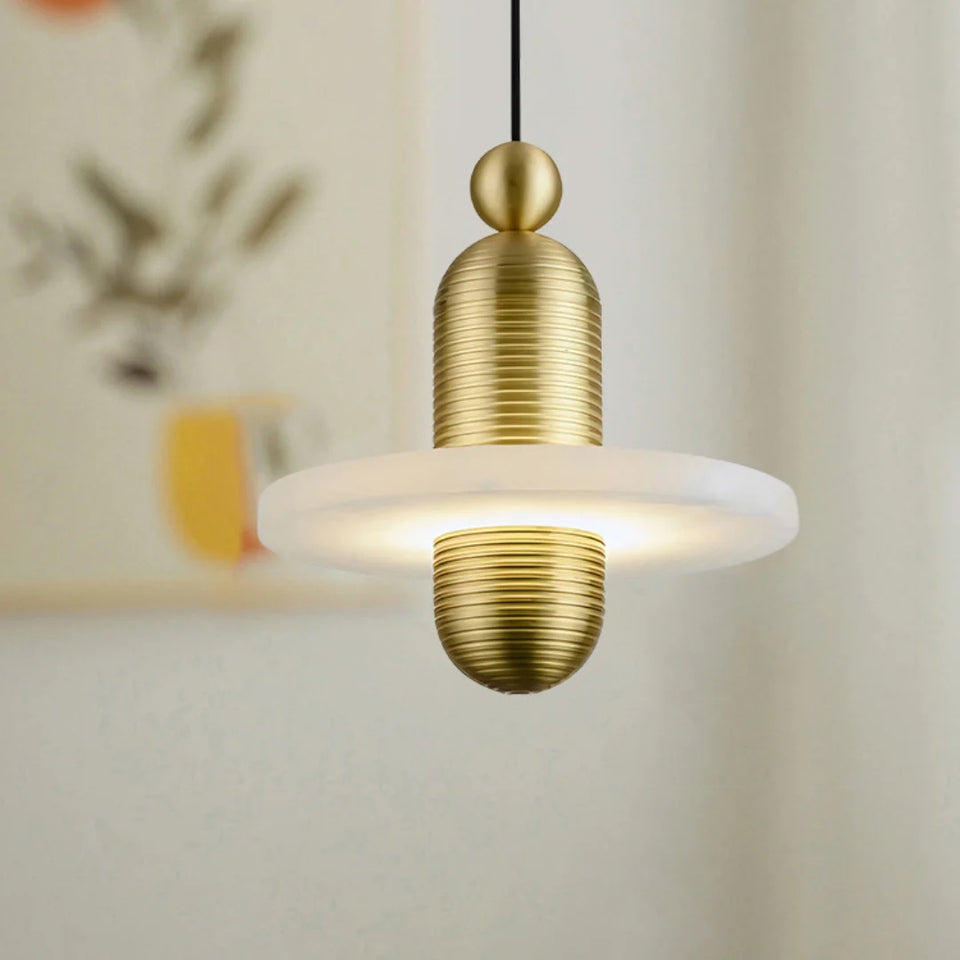 Median Mono Pendant Light