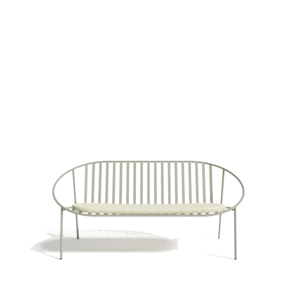 Rosa Bench