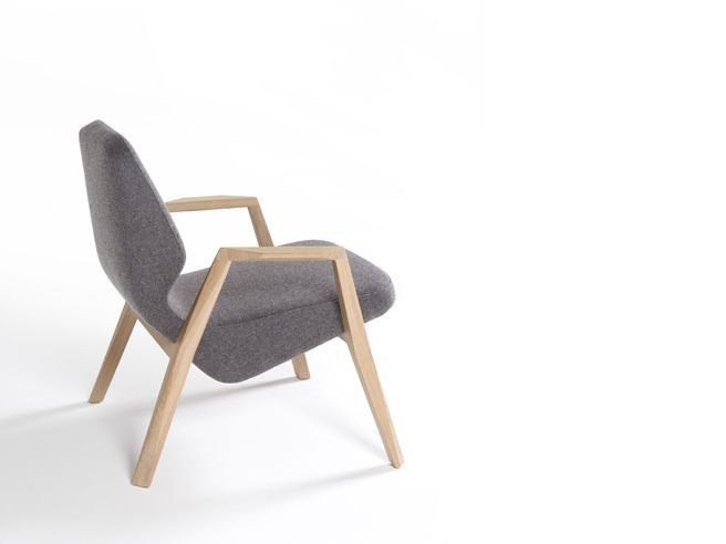 Oblique Lounge