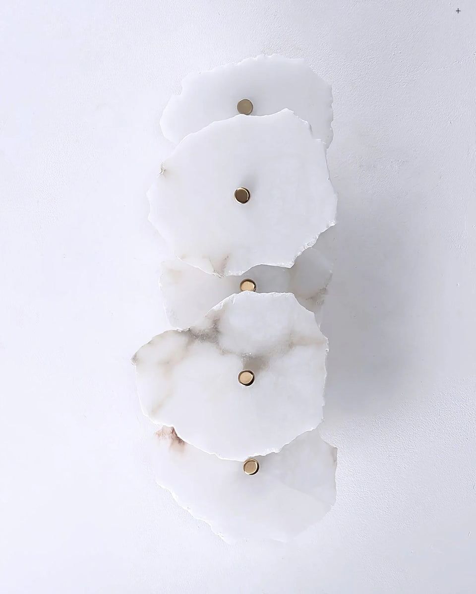 Petra Wall Lamp