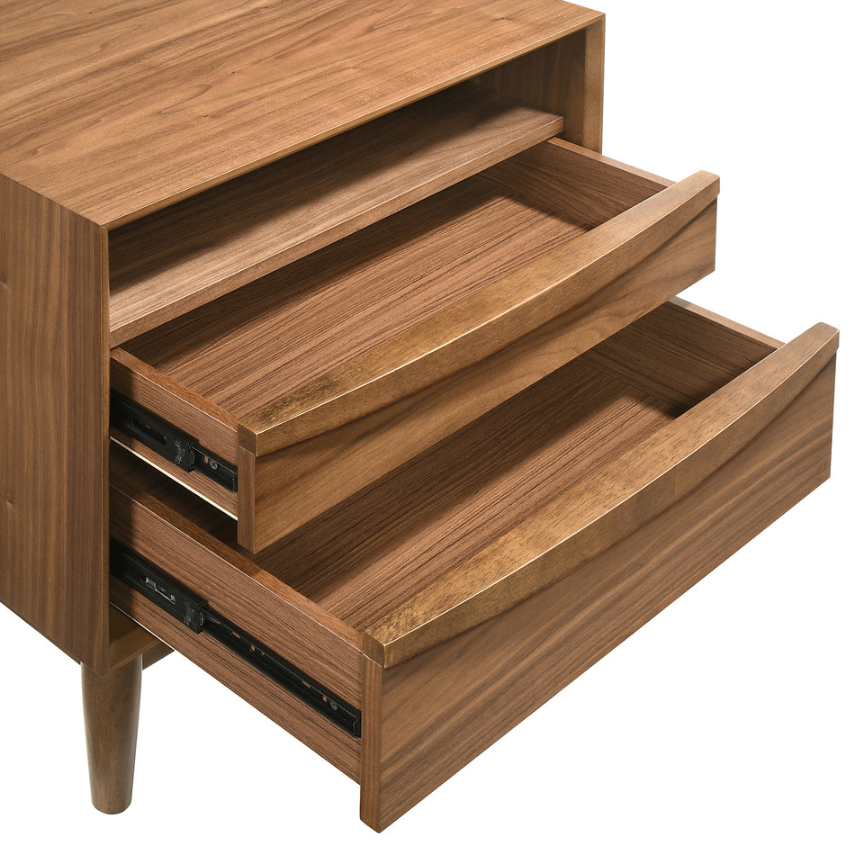 Artemio Queen 3 Piece Wood Bedroom Set