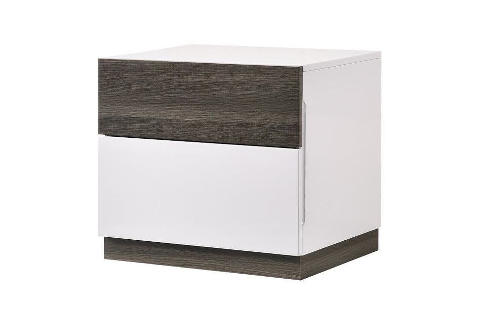 bedroom set - back view