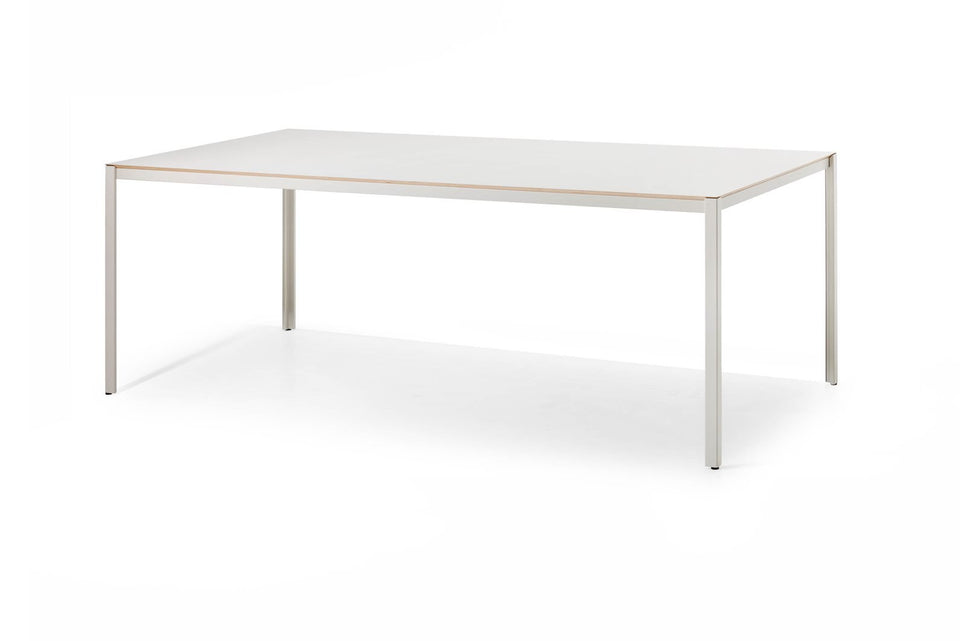 Sarek Table