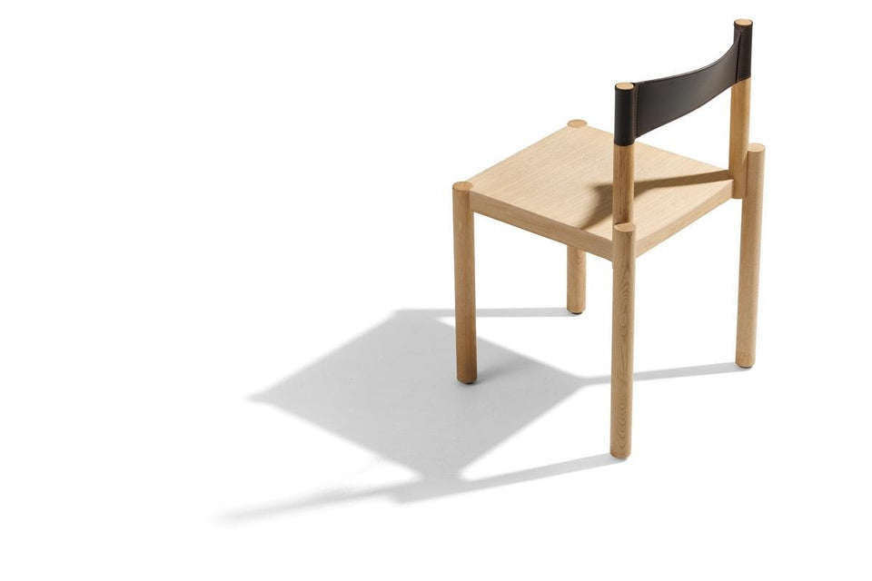 Adinne Chair