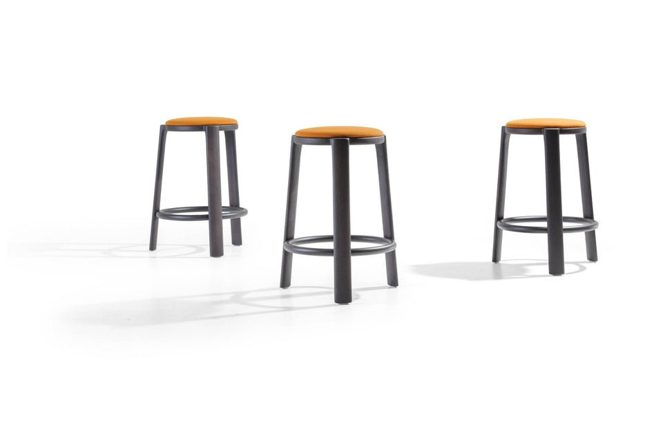 Cute Bar / Counter Stool