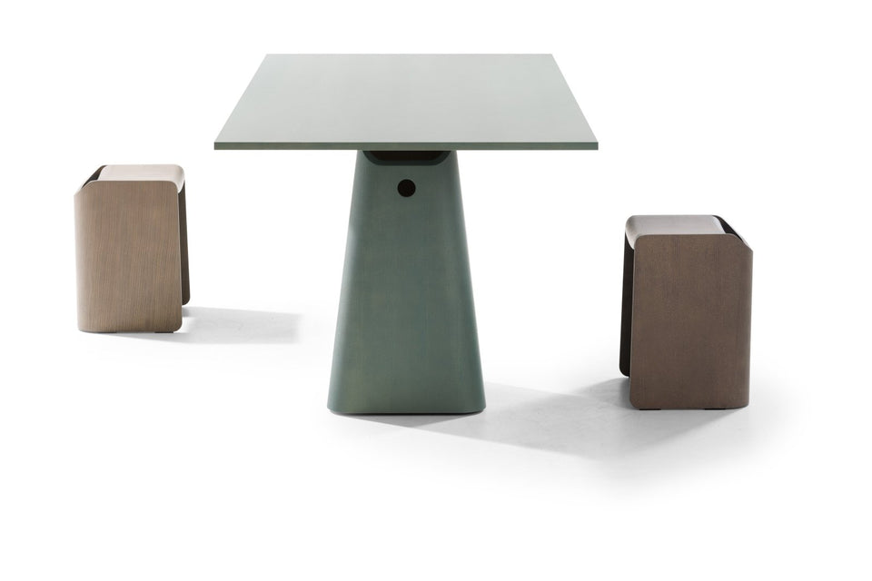Nomade Dining Table