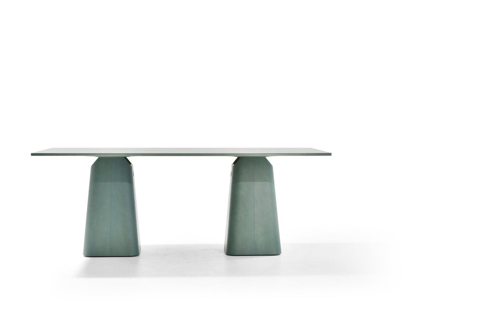 Nomade Dining Table