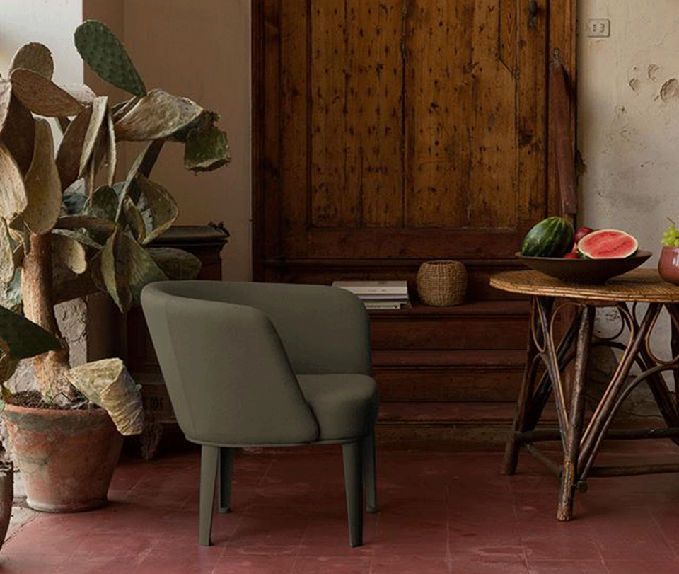 Clara Armchair