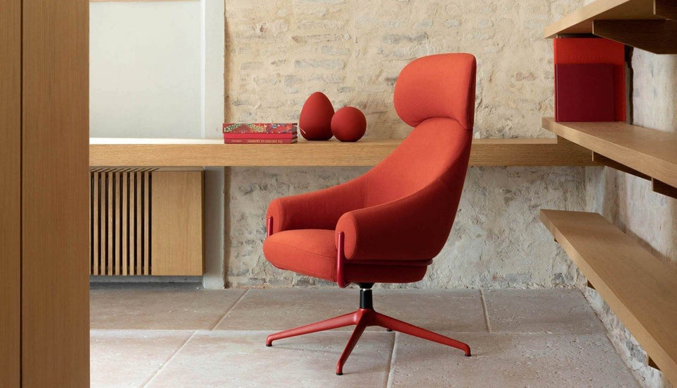 Fender Swivel Lounge Chair