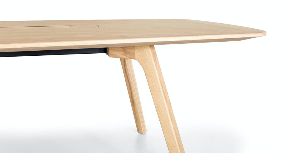 Wing Meeting Table