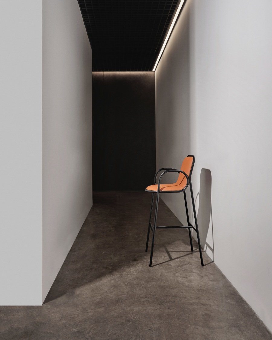 Unia Barstool
