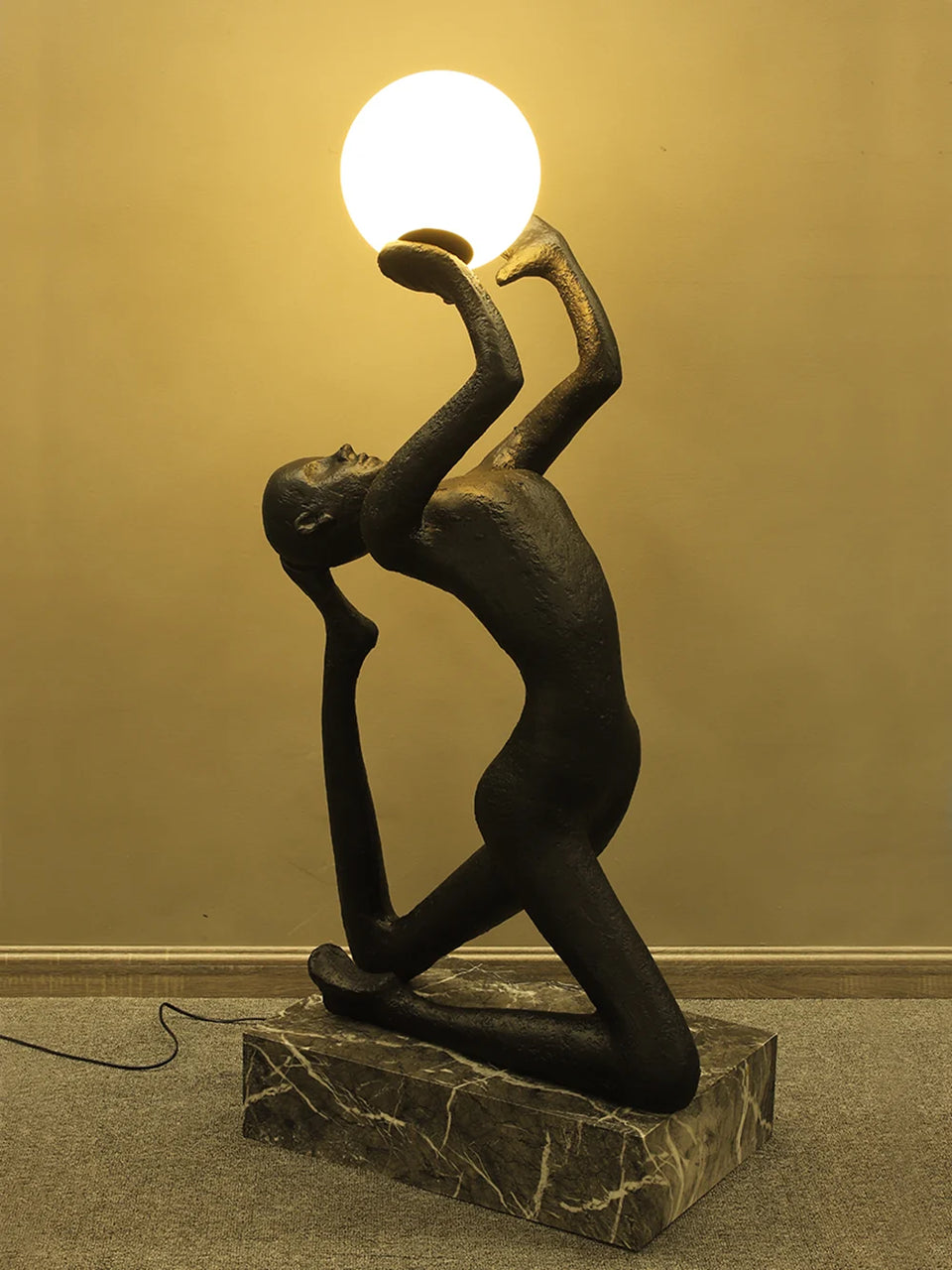 Yoga Sculpture Floor Lamp