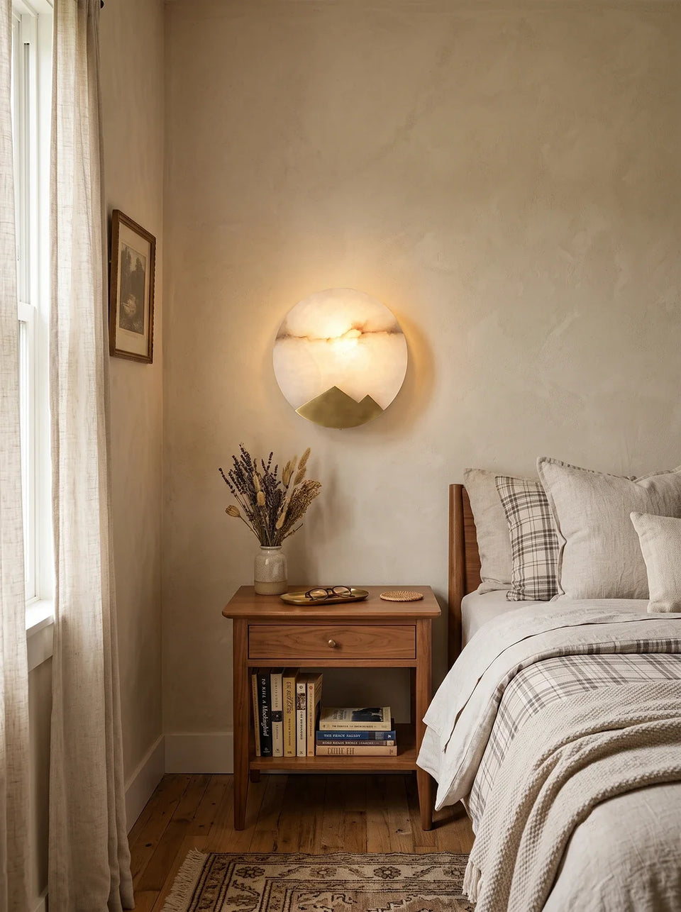 Alabaster Brass Wall Light