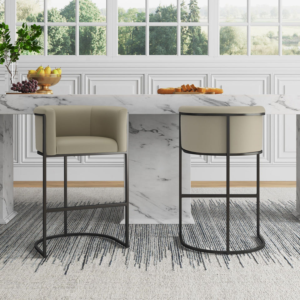 Cosmopolitan in Stone Gray - bs015 st lifestyle   front