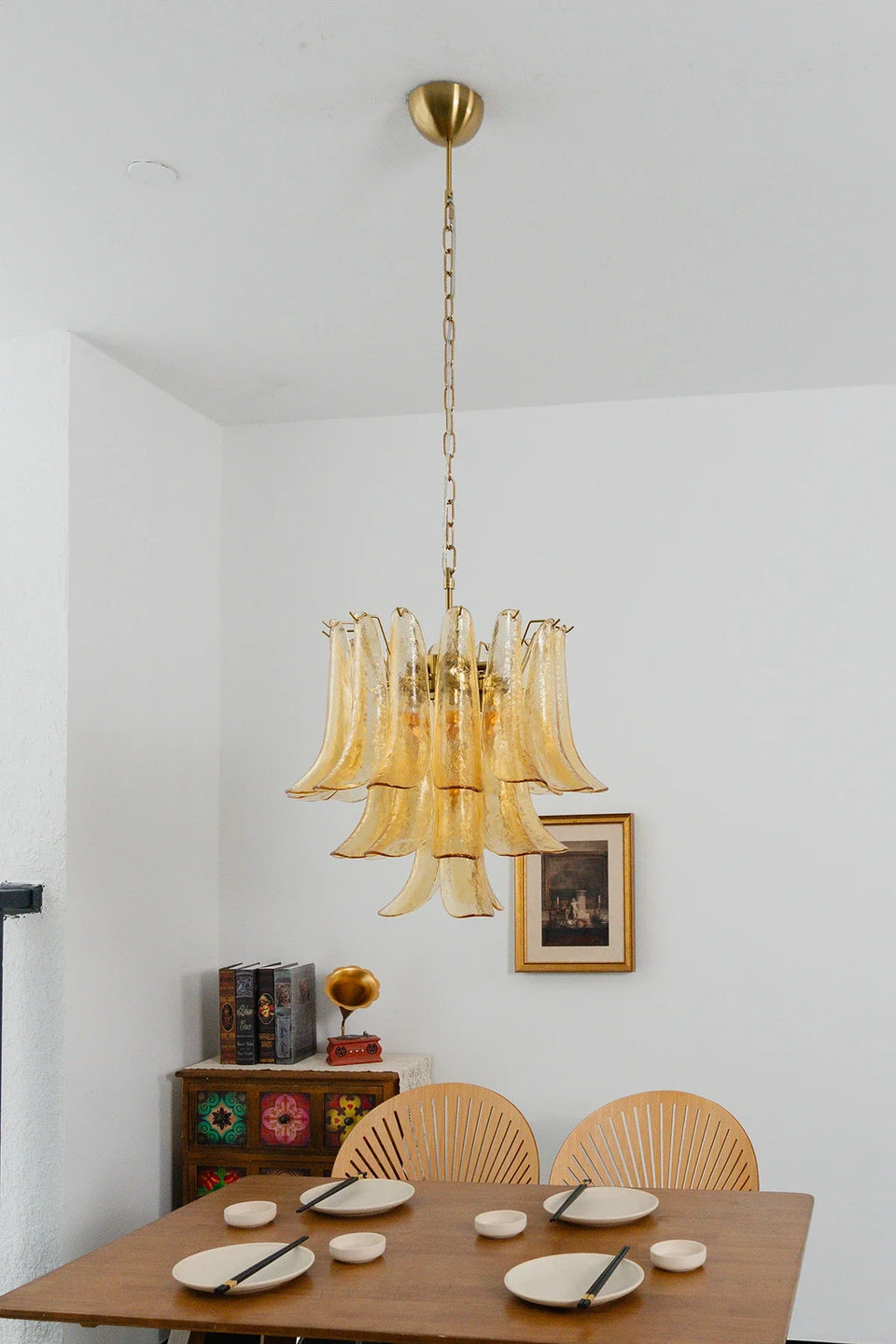 Auriane Pebbled Champagne Glass Chandelier
