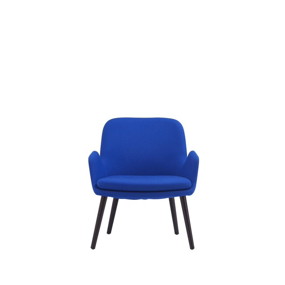 Daisy Lounge Chair Wood Dowel