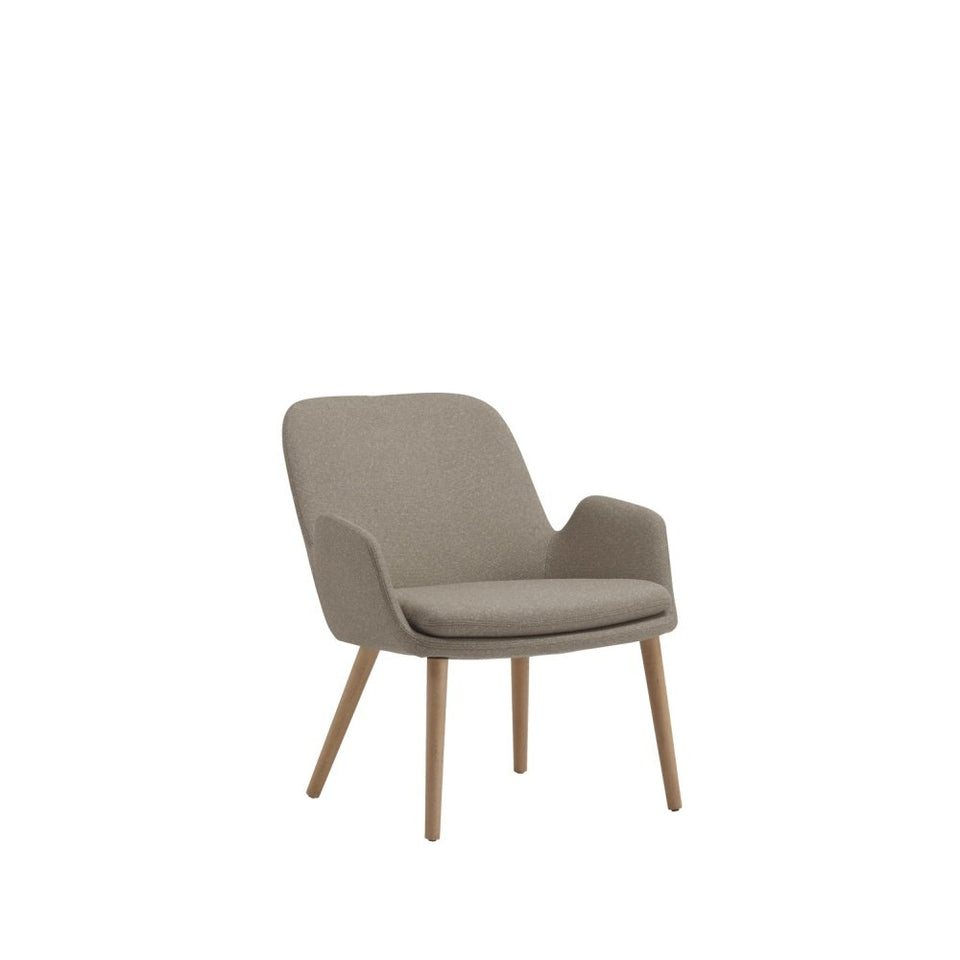 Daisy Lounge Chair Wood Dowel