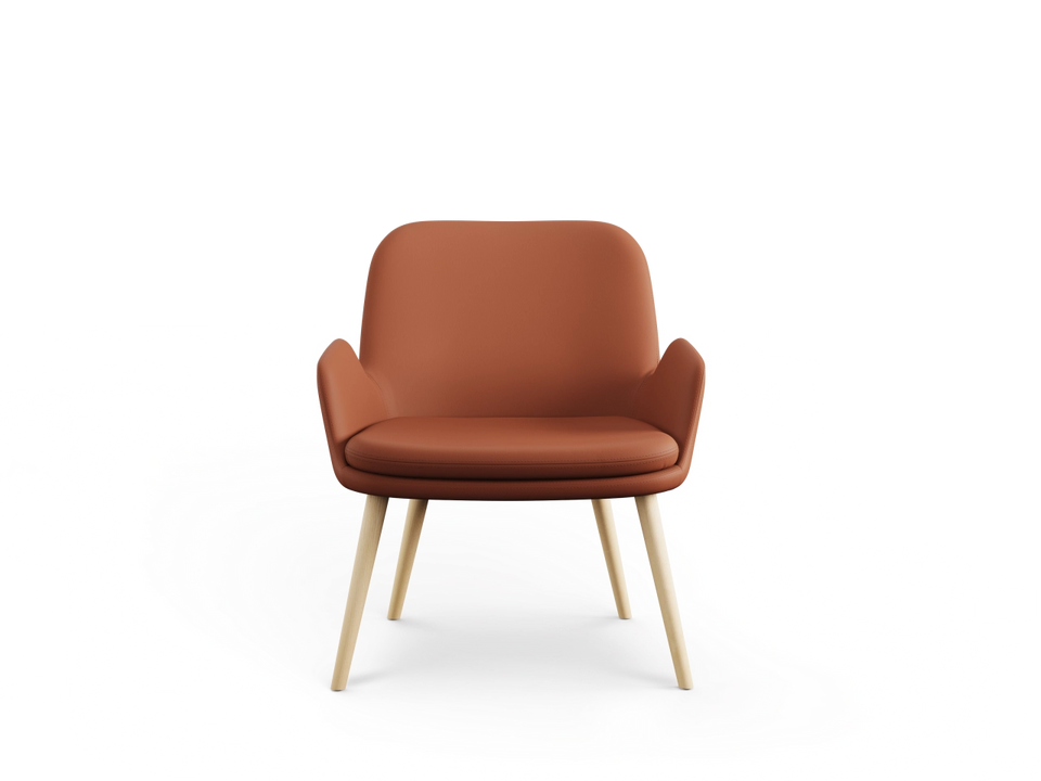 Daisy Lounge Chair Wood Dowel