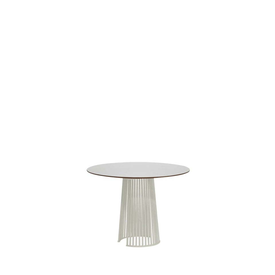 Seri Oval Table