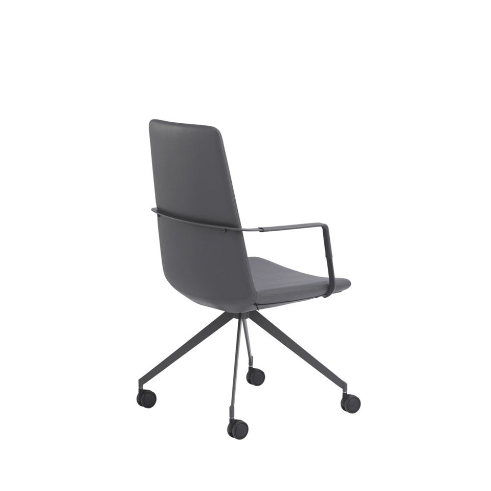 Zone Swivel Chair With Casters