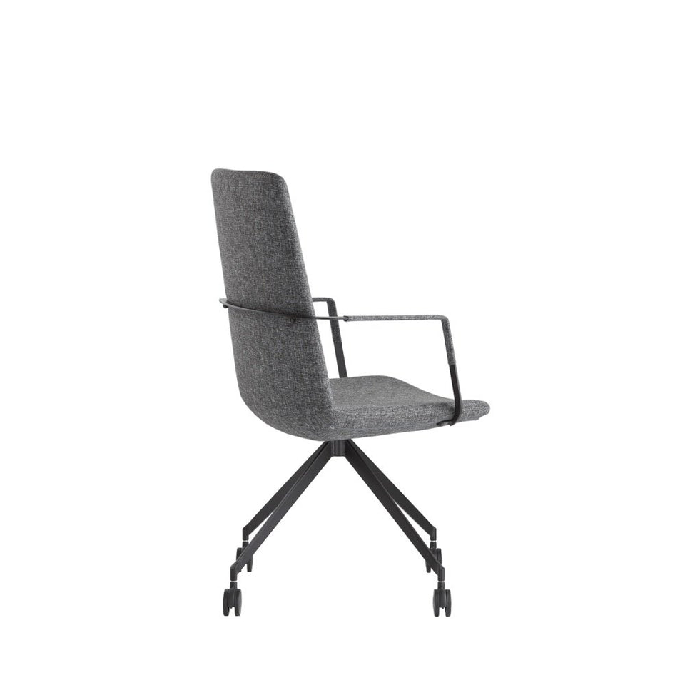 Zone Swivel Chair With Casters