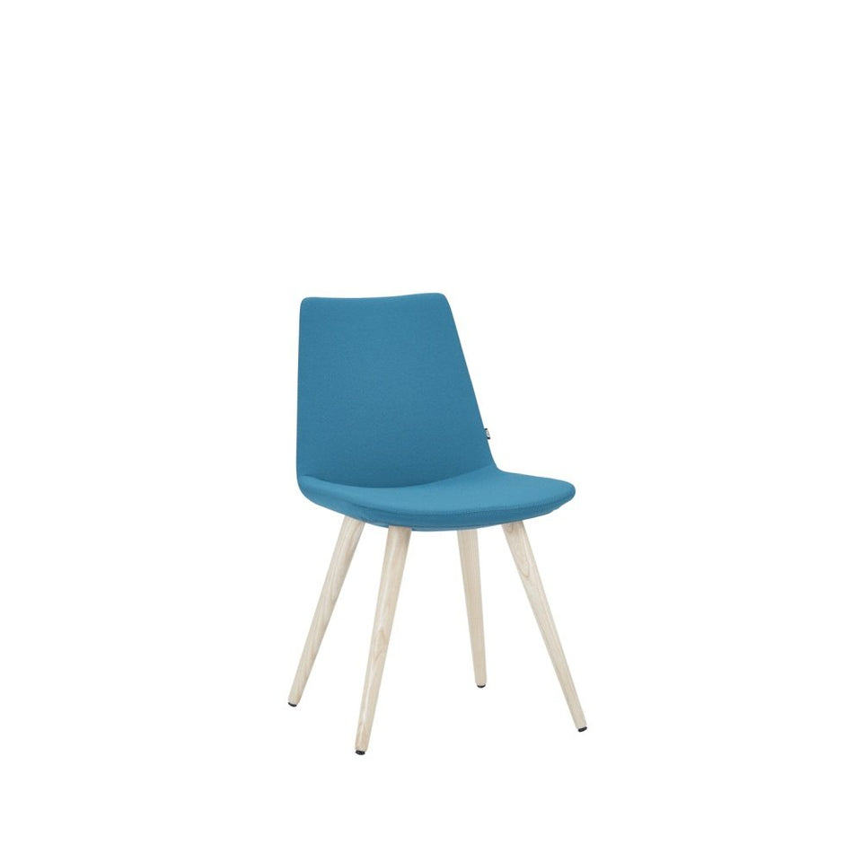 Pera Chair Wood Dowel Base