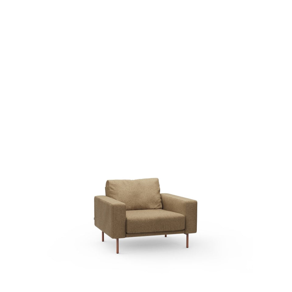 Piu Armchair