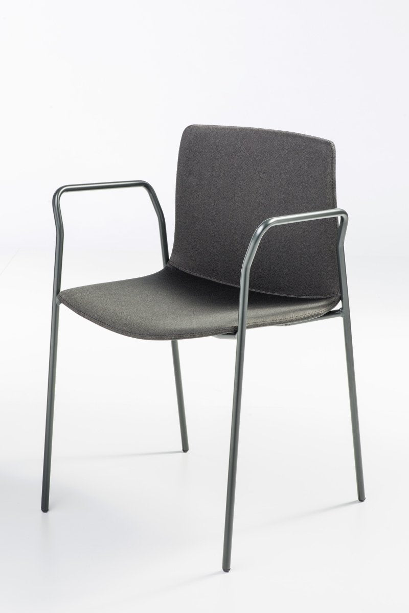 Rest Outdoor - Classic With Armrests