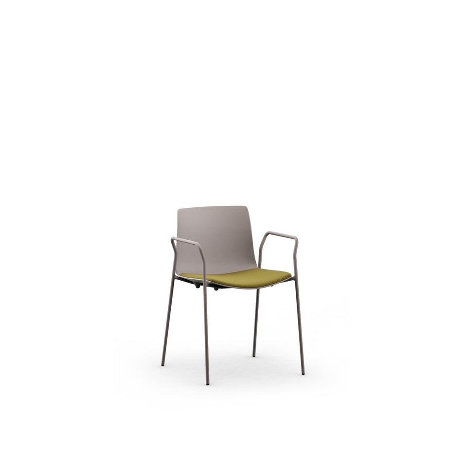 Rest Chair - Classic With Arms