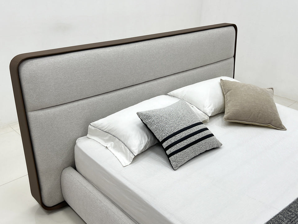 Oasis Bed
