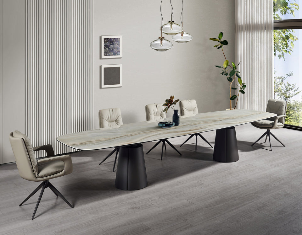 Alabastro Dining Table