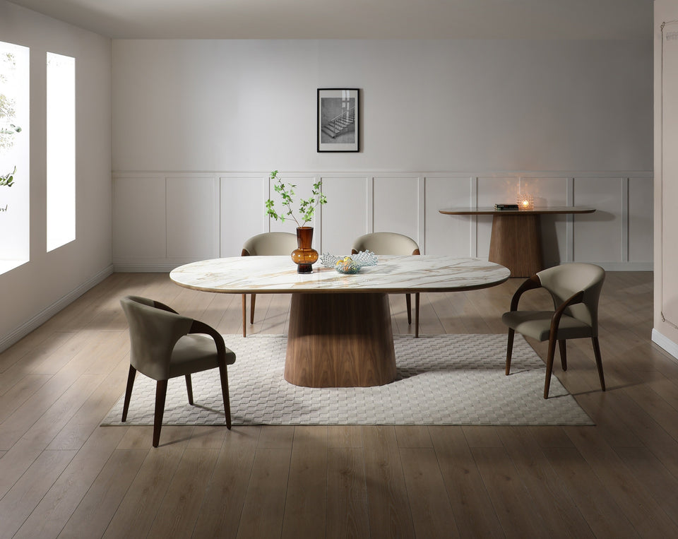 Atrio Dining Table