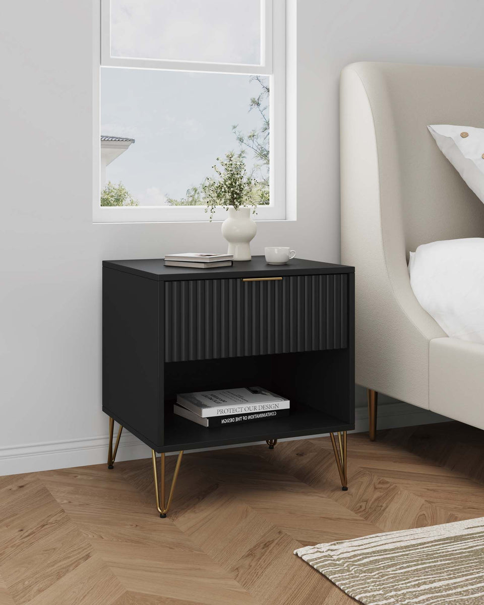 Dumbo 20" Fluted Nightstand (1-Drawer)
